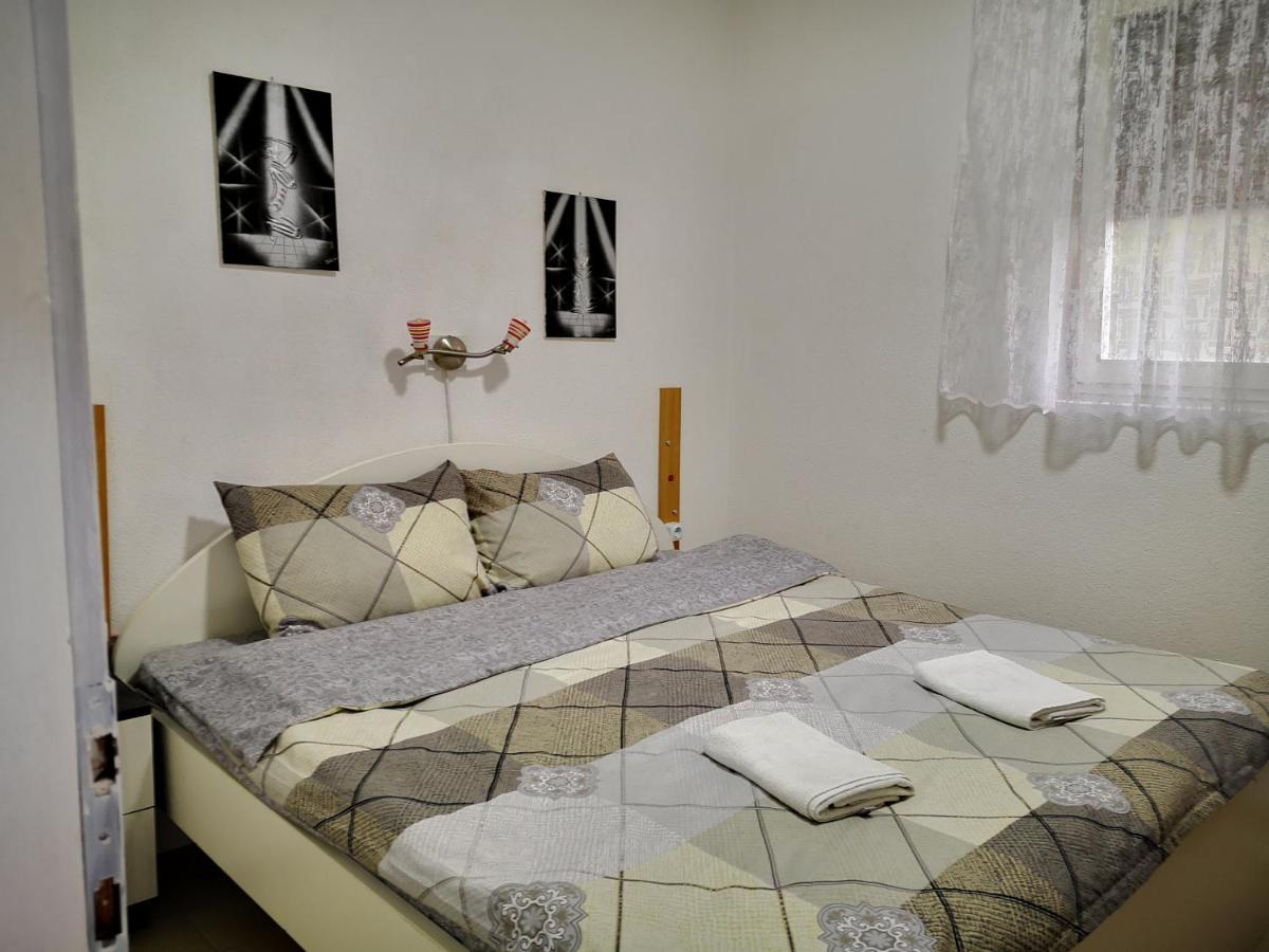 Villa Eros Apartments Струга Екстериор снимка