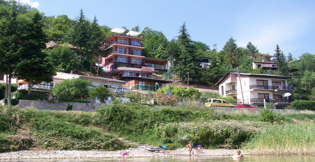 Villa Eros Apartments Струга Екстериор снимка
